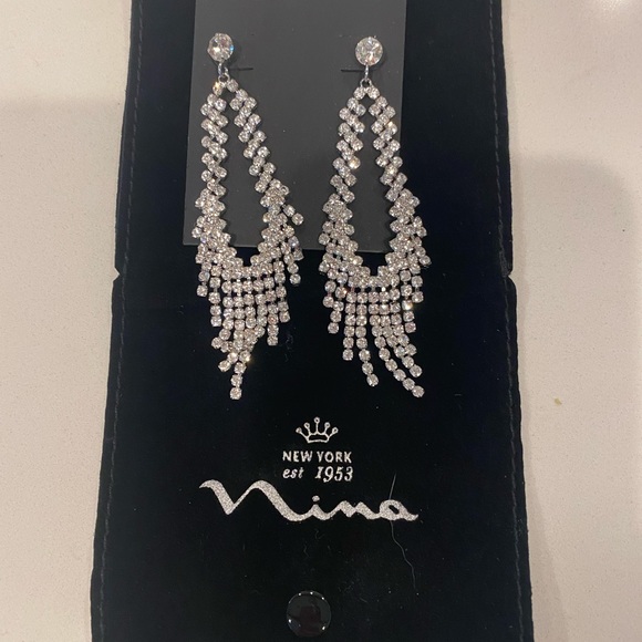Nina Jewelry - Nina earring.